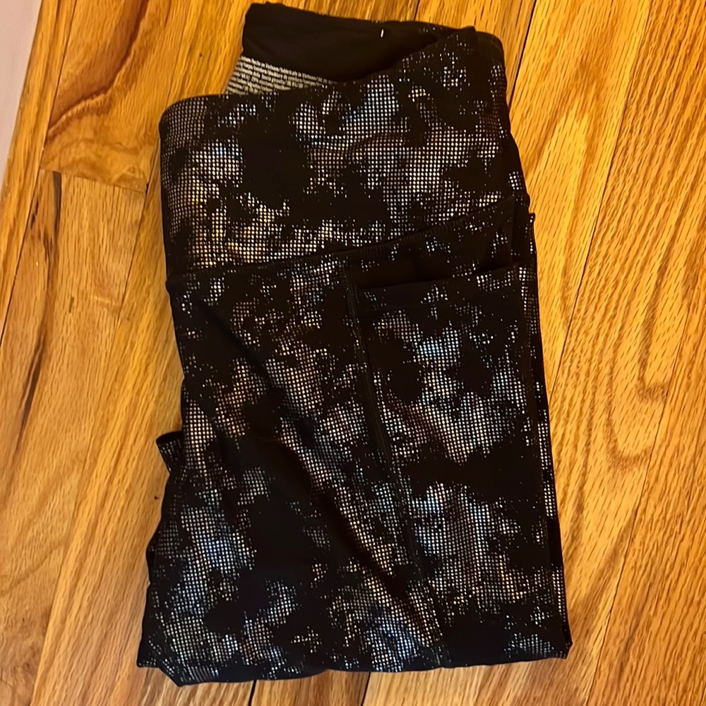 Like new Victoria’s Secret Total Knockout Tight